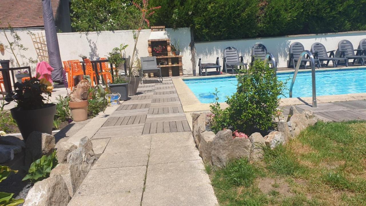 La Maison Porte Bonheur Chantelle Esterno foto